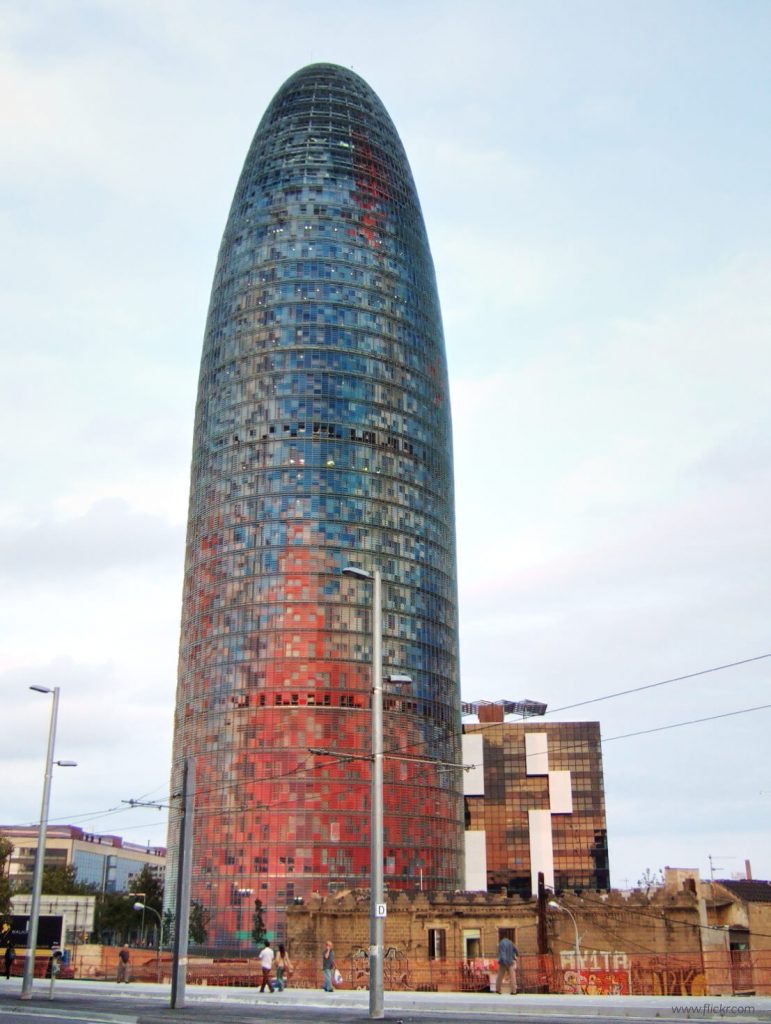 02 Torre Agbar